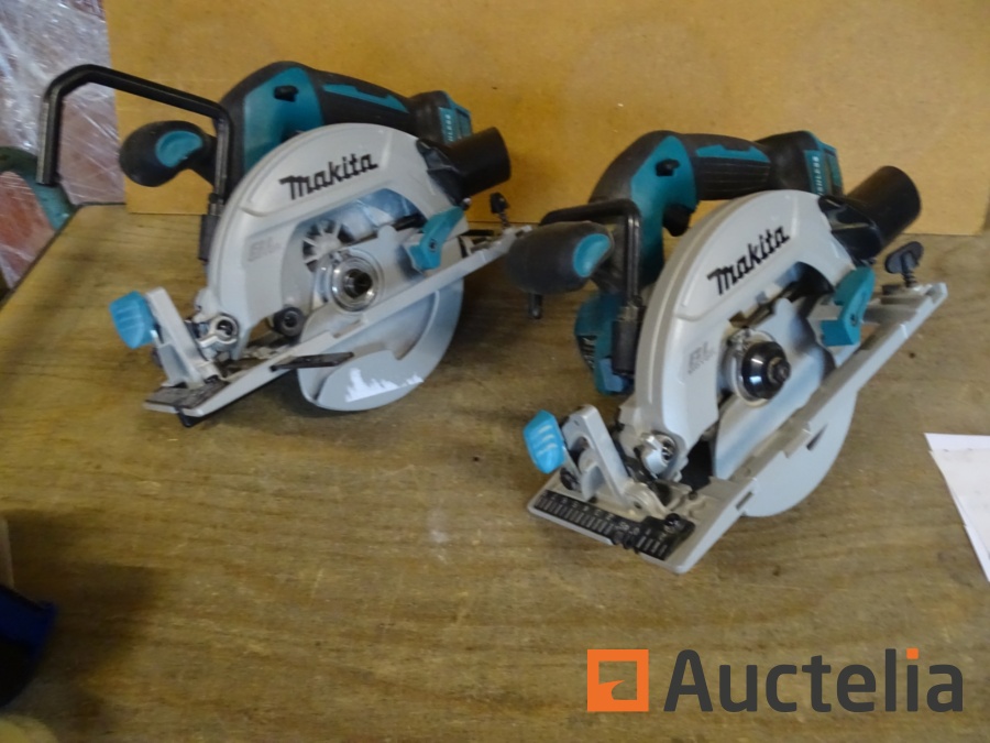 2 cordless 18 V li ion circular saws MAKITA DHS680Z Wood