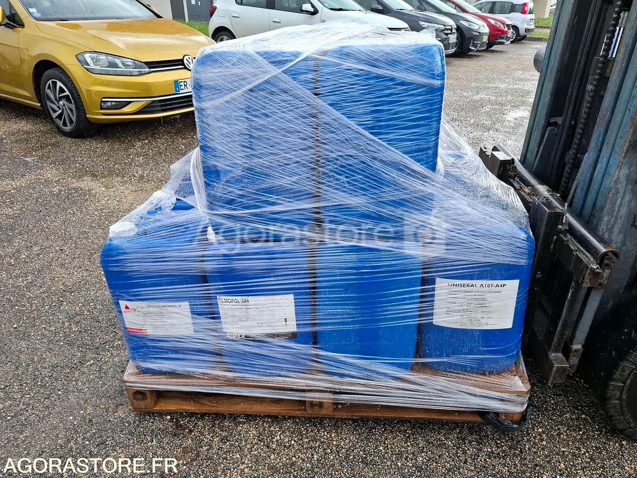 24 x 25L canisters (1 x 600L pallet) used at auction - Agorastore