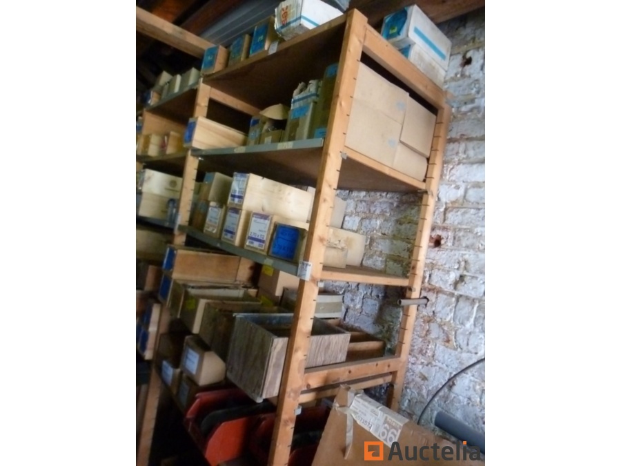 50 boxes of stainless steel Hooks for slates Construction Others