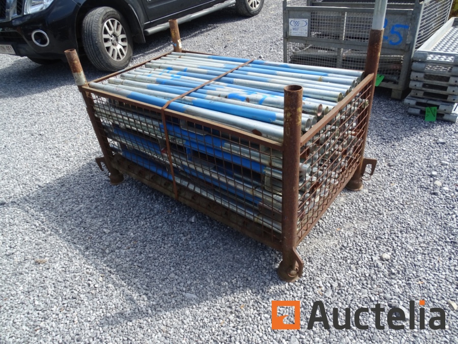 90 Scaffold Railing Tubes - Construction - Others - Scaffolding equipm ...