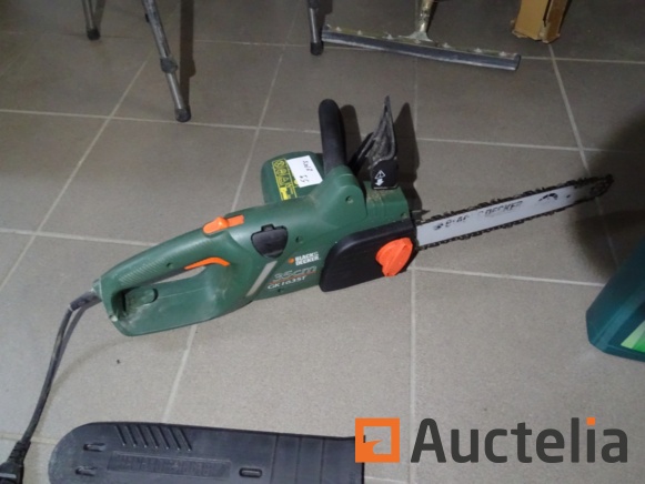 Black Decker GK1635T electric Chainsaw chain oil leftover