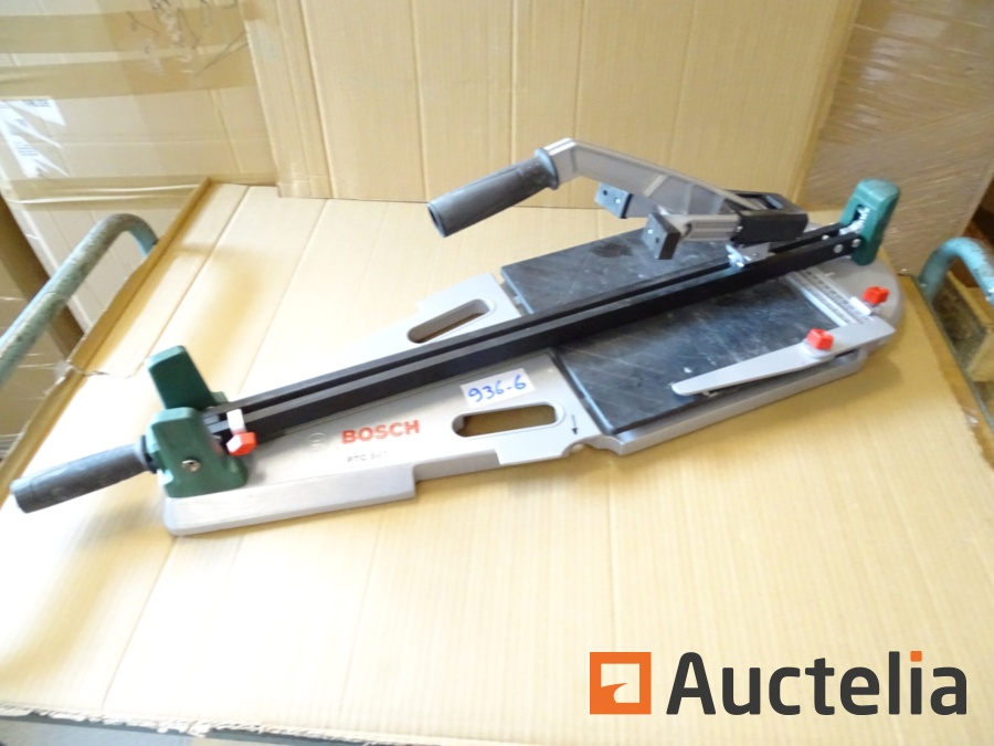 Bosch ptc clearance 640 tile cutter