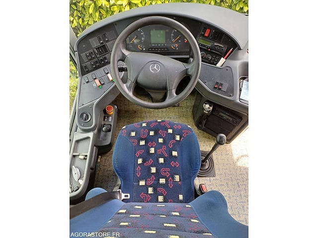 2010 Mercedes-Benz INTOURO-49296491