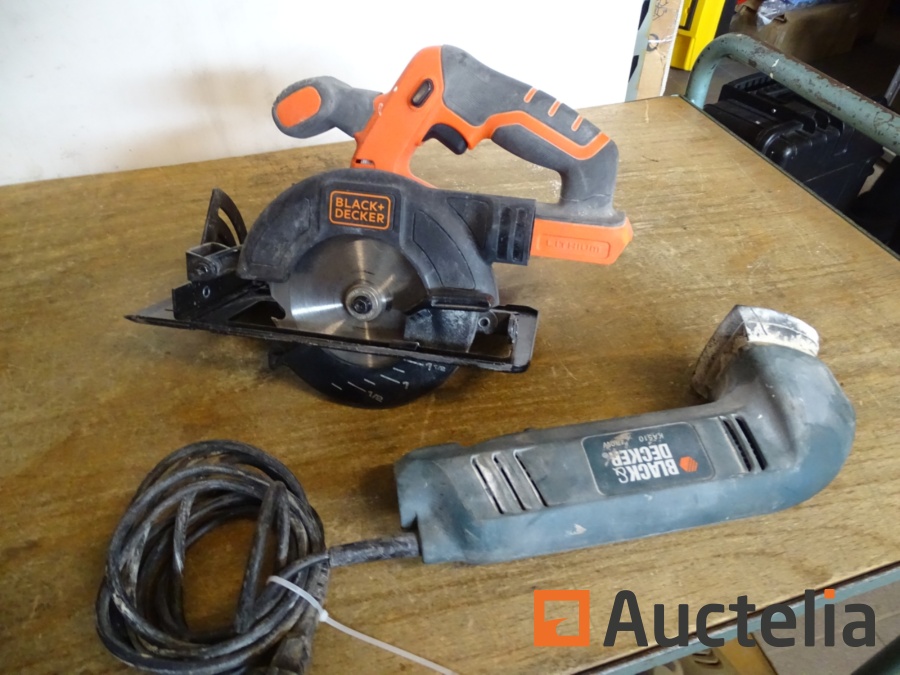 Black and decker online skil saw