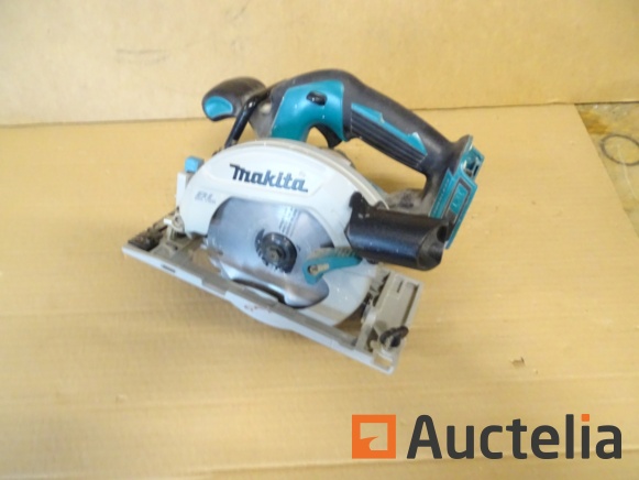 Circular saw Makita DHS680Z portable 18 volts Wood machine accessori auctelia