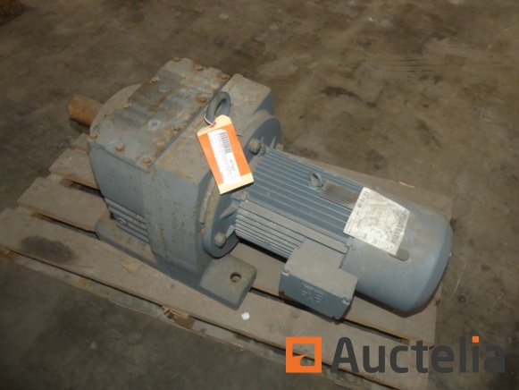 Electric geared motor SEW-EURODRIVE R107DV132S-4/BMG/TH used at auction ...