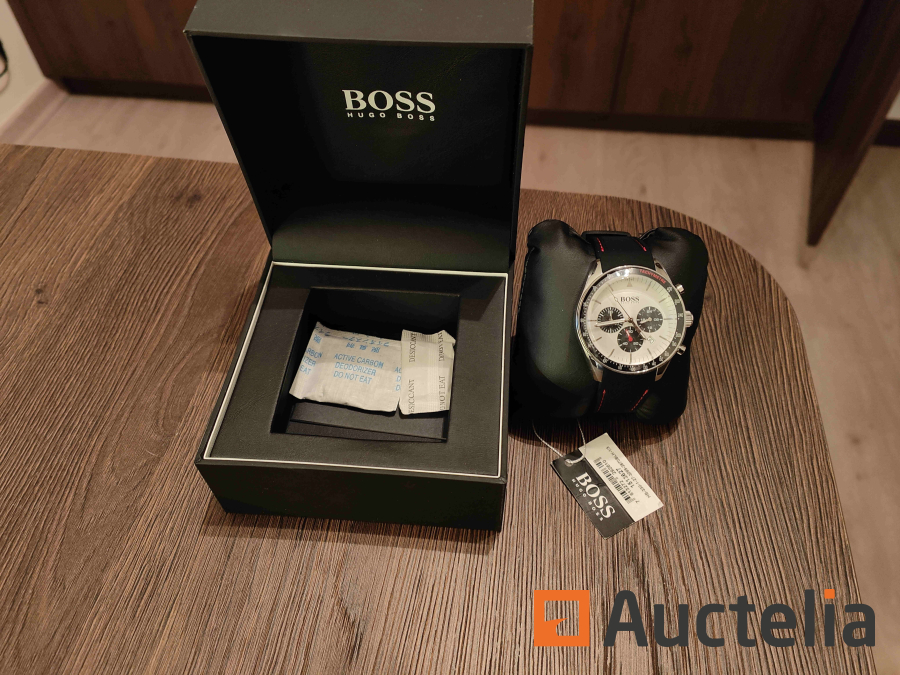 Hugo boss watch clearance case