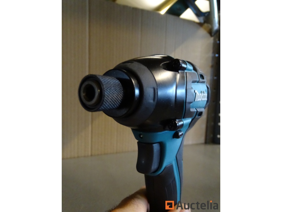 Makita dtd129 impact online driver