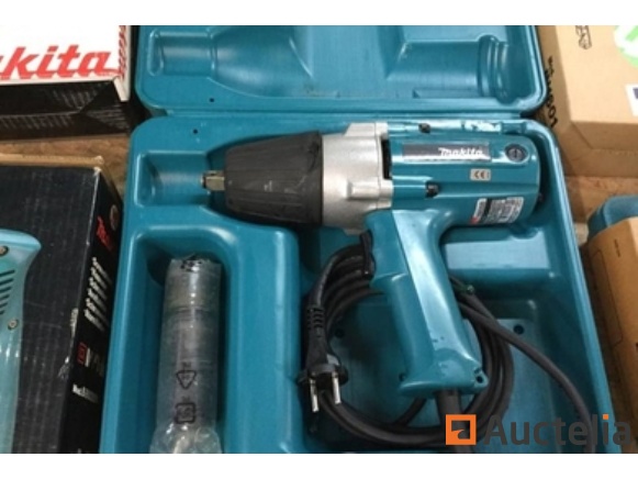 Impact wrench Makita 6905b Hand tools auctelia