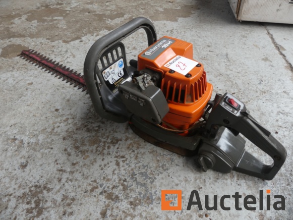 Jonsered hedge outlet trimmer