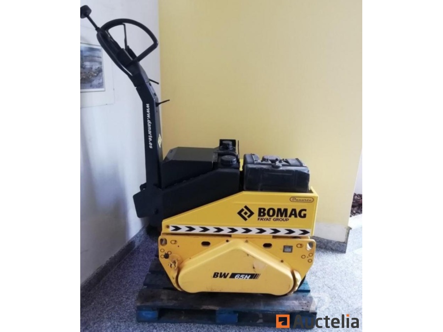 Lance compactor roller. Bomag BW 65H. - REF2091 used at auction - Auctelia