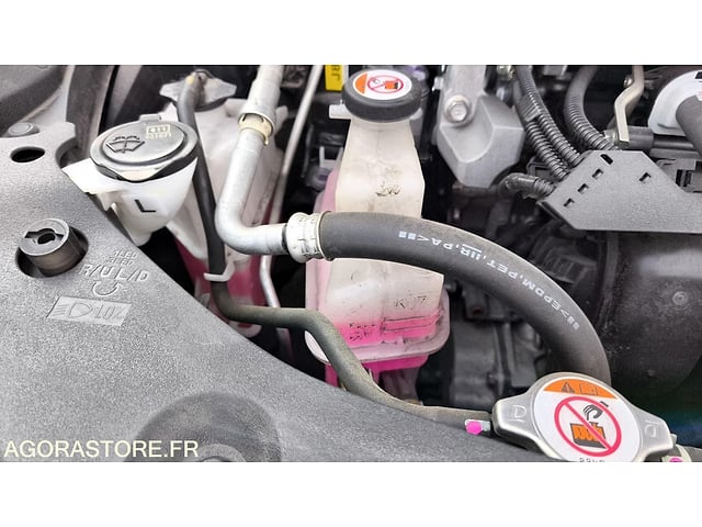 2021 LEXUS ES300H-49345180