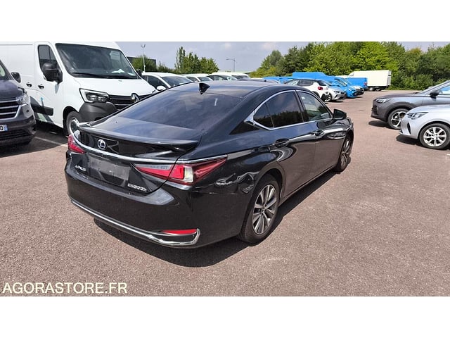 2021 LEXUS ES300H-49345209