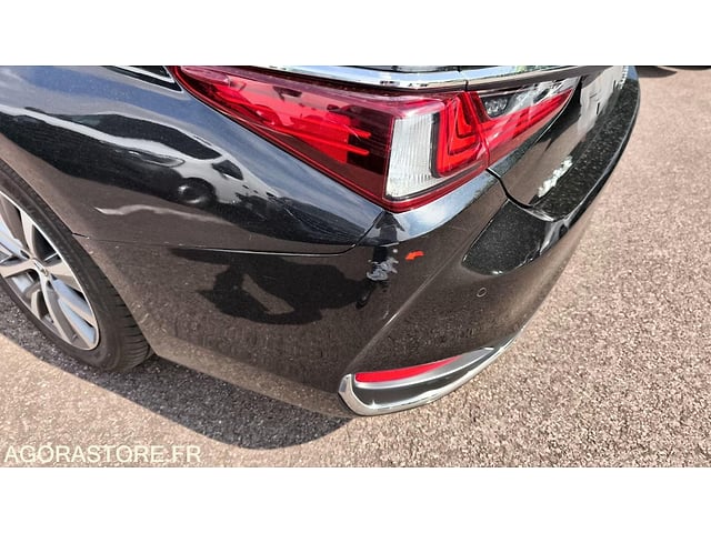 2021 LEXUS ES300H-49345165