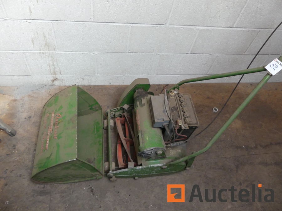 oldtimer electric Lawnmower collector s use Qualcast Super