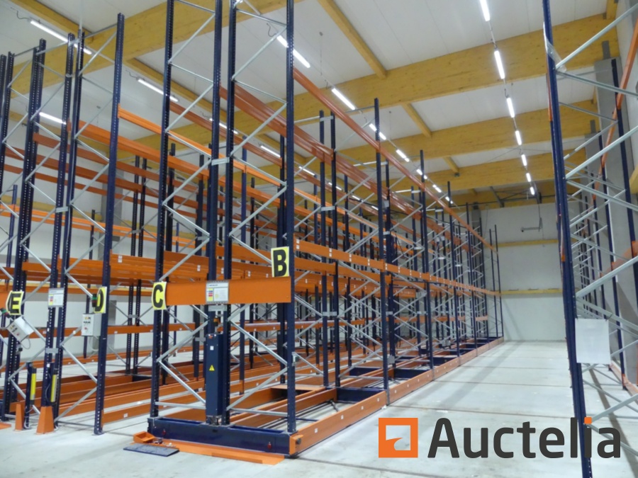 Pallet racks Mecalux on wheels electrically operated (ref.001) - Palle ...