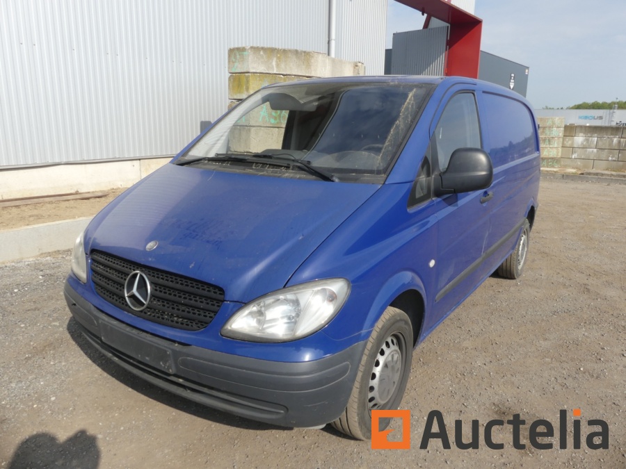 Pickup truck Mercedes Vito 109 CDI (2008 281193 km) Equipment