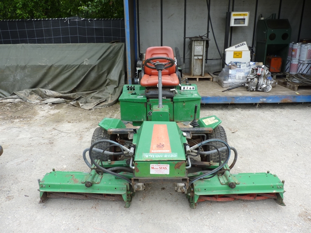 Construction machines and equipment - Construction - Auctelia