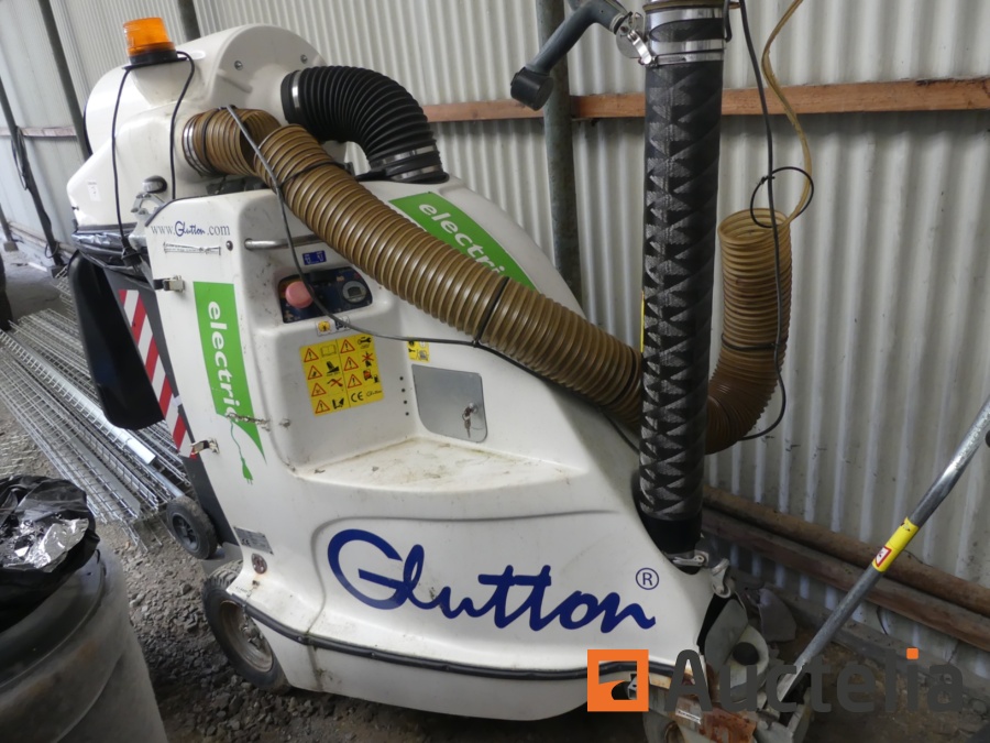 Road Vacuum cleaner Glutton 2411 Electric used at auction - Auctelia