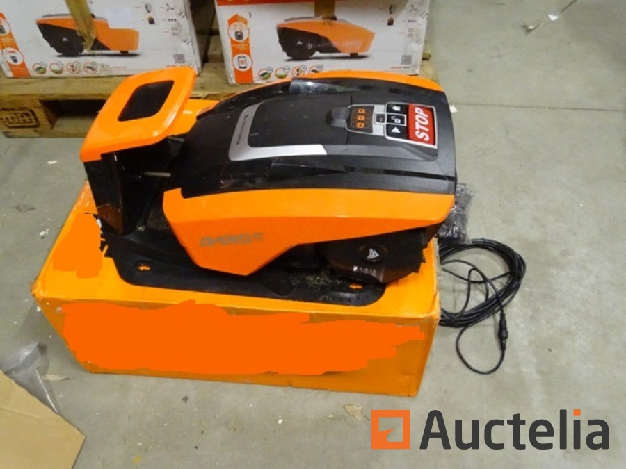 Robot Lawnmower Worx WR141E Lawn mower auctelia