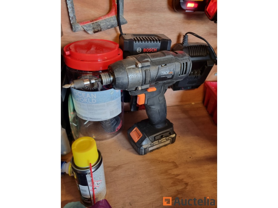 Tacklife discount drill battery