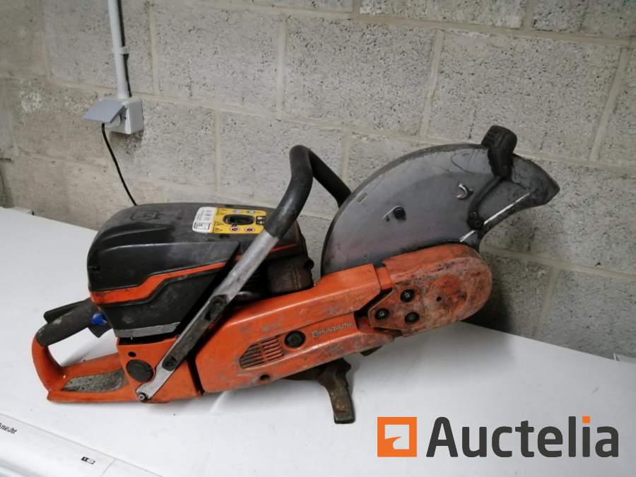 Used concrete outlet saw