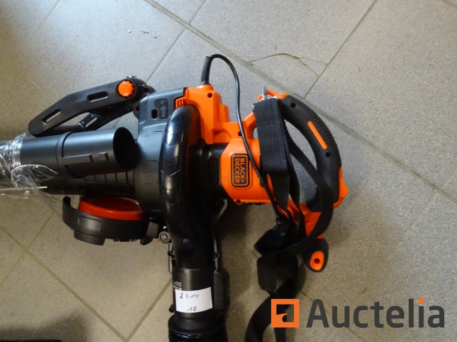 Black&Decker 2600 W Leaf Blower - Garden Vacuum - Shredder , best deal on  AgriEuro