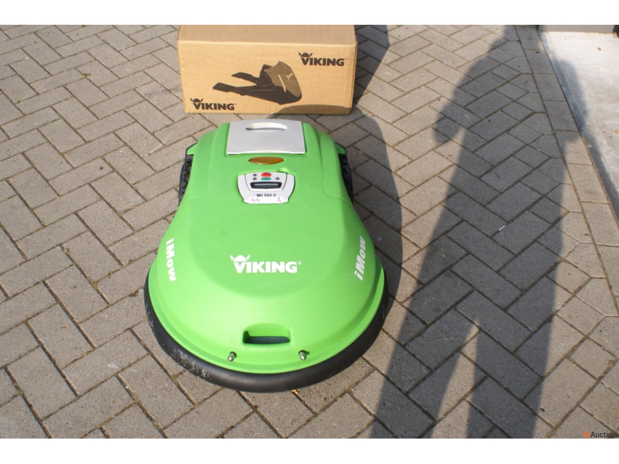 Viking MI 555 C Robotic Mower New Lawn mower auctelia