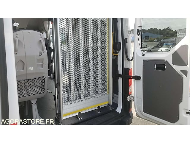 2021 Volkswagen CRAFTER-49314525