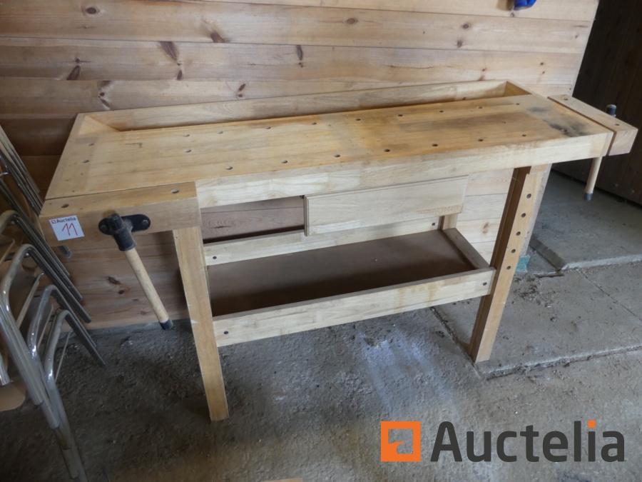 Wood Workbench, folding workbench, lighting jib crane Black & Decker W ...