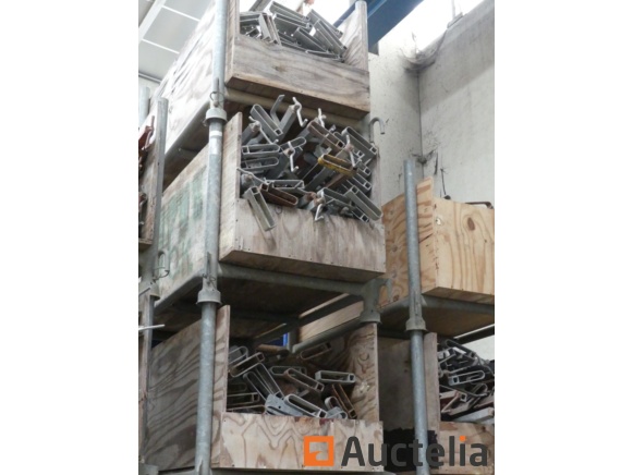 125 Garde-corps pour dalle en béton - Construction / Génie civil - Mat