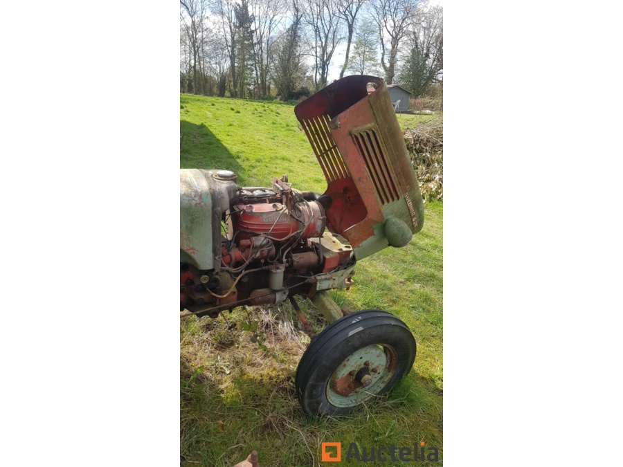 Pour les amateurs de matériel agricole ancien 