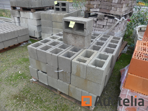 Prix bloc beton clearance 19