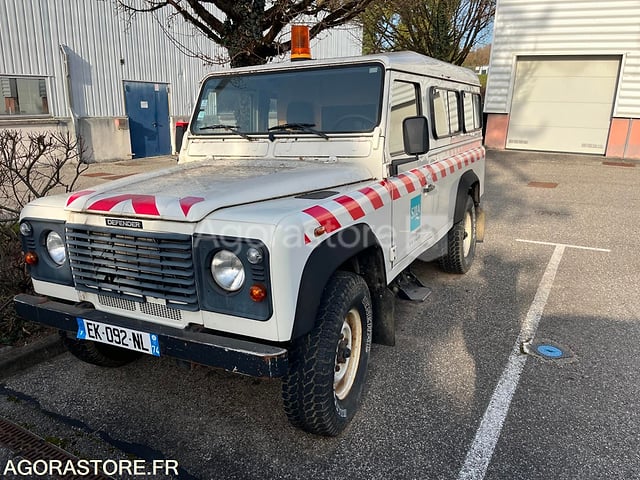 LAND ROVER Defender SUV (L3Ió) 2.5 TCI5 4×4 122 CV d'occasion aux ...