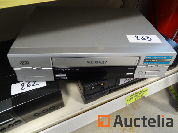 Lecteur VHS JVC HR-V500E - Installation sonore 