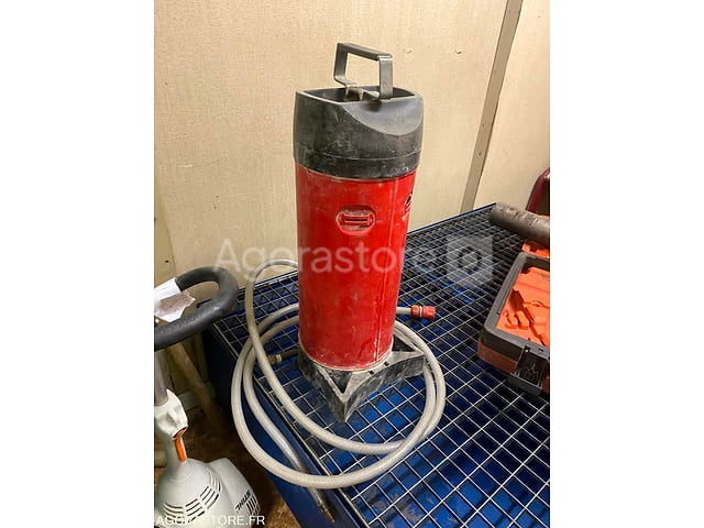 Réservoir d'alimentation en eau pour carotteuse HILTI