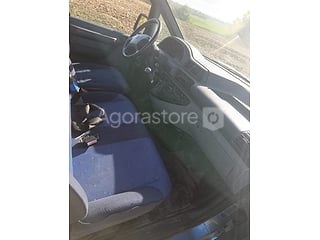 Peugeot EXPERT - 103000 KILOMETRES - 2.0 HDI 110 CV (photo 4)