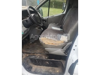 Camionnette - Renault - TRAFIC (photo 3)