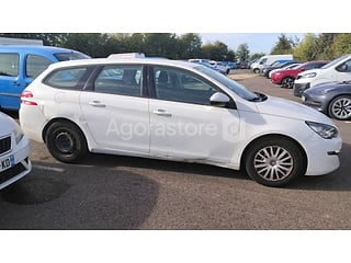 Voiture - Peugeot - 308 - 2016 - 108541km (photo 3)