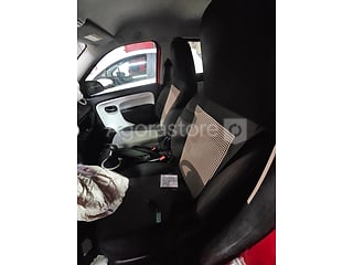 Voiture - Renault twingo (photo 5)
