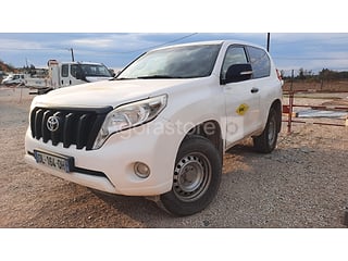 TOYOTA - Land Cruiser - 2014 - 557283 KM - P1300093