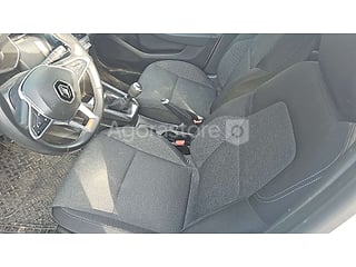 Voiture - Renault - CLIO -2019 - 110823km (photo 6)