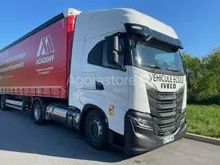 Tracteur routier - IVECO - 2022 - 93100km (photo 2)