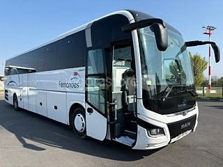 Car de tourisme - voyage - M.A.N.