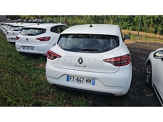 Voiture - Renault - CLIO - 2020 - 117609km (photo 4)