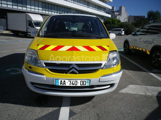 Voiture - Citroën - C8