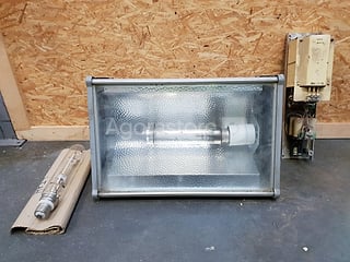 PROJECTEUR EXTERIEUR - LOT n°1 (photo 4)