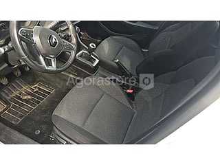 Voiture - Renault - CLIO - 2021 - 117420km (photo 6)