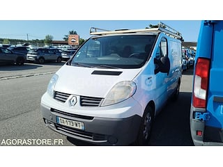 RENAULT TRAFIC - 2013 (photo 3)