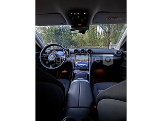 Voiture - Mercedes - CLASSE C (photo 6)